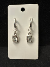 Load image into Gallery viewer, Silver Over Pewter Earrings