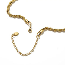Load image into Gallery viewer, Chunky Twisted Necklace
