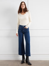 Load image into Gallery viewer, Cropped Wide Leg Stretch Denim Pant