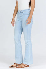 Load image into Gallery viewer, Jaclyn Bootcut Jean