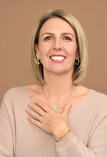 Load image into Gallery viewer, Hope Grows Necklace
