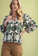 Load image into Gallery viewer, Printed V-neck 3/4 Slv Blouse
