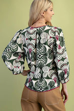 Load image into Gallery viewer, Printed V-neck 3/4 Slv Blouse
