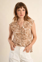 Load image into Gallery viewer, Printed Blouse
