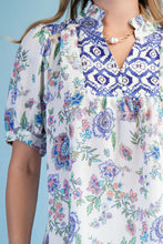 Load image into Gallery viewer, Floral Print  w/Ruffled Neck and Lace Trim
