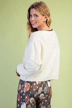 Load image into Gallery viewer, Sweater W/contrasting Rolled Hems
