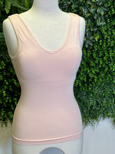 Load image into Gallery viewer, Built-in Bra Tank
