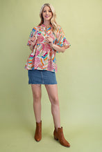 Load image into Gallery viewer, Abstract Print Top w/Tassel Tie
