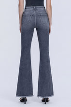 Load image into Gallery viewer, High Rise Flare w/Patch Pocket
