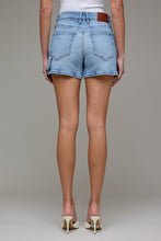 Load image into Gallery viewer, Mid Rise Stretch Shorts
