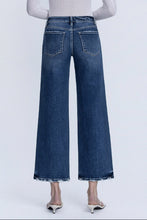 Load image into Gallery viewer, Mid Rise Ankle Wide Jeans
