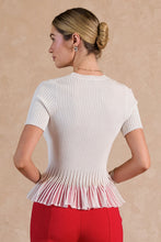 Load image into Gallery viewer, S/S Fitted Ribbed Sweater top
