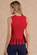Load image into Gallery viewer, Slvless Ribbed Sweater Tank top
