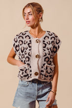 Load image into Gallery viewer, Leopard Sweater Vest Top
