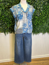 Load image into Gallery viewer, Stride HR Wide Leg w/seaming Detail
