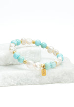Load image into Gallery viewer, Heirloom Coast Bracelet
