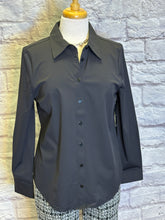 Load image into Gallery viewer, Button Front Knit Shirt
