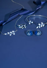 Load image into Gallery viewer, Hope Grows Bracelet
