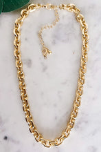 Load image into Gallery viewer, Short Chain Necklace
