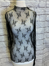 Load image into Gallery viewer, Mesh Lace Fitted Top
