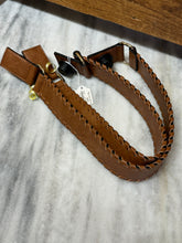 Load image into Gallery viewer, Versa Tote Guitar Straps
