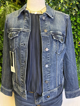 Load image into Gallery viewer, Classic Jean Jacket

