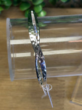 Load image into Gallery viewer, Transcending Cuff Bracelet

