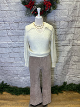 Load image into Gallery viewer, Soft Yarn Collared Sweater Top
