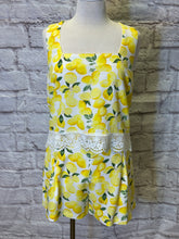 Load image into Gallery viewer, Square Neck Lemon Tank
