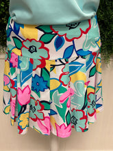 Load image into Gallery viewer, Caryn Pleated Skort
