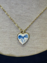 Load image into Gallery viewer, 16" Enamel Heart Necklace
