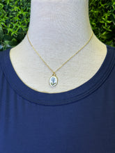Load image into Gallery viewer, 16" Enamel Oval Necklace
