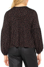 Load image into Gallery viewer, Button Front Ditsy Flower Top
