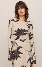 Load image into Gallery viewer, Nia Clem Floral Top

