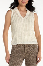 Load image into Gallery viewer, Slvless Johnny Collar Sweater
