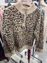 Load image into Gallery viewer, Pattern Jacquard Half Zip Sweater
