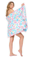 Load image into Gallery viewer, Microfiber Beach Towel
