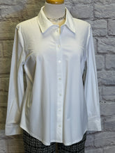 Load image into Gallery viewer, Button Front Knit Shirt
