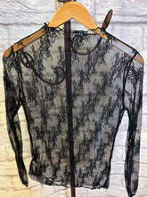 Load image into Gallery viewer, Sheer Lace L/S Top
