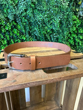 Load image into Gallery viewer, Square Buckle Leather Belt
