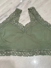 Load image into Gallery viewer, Lace Bralette
