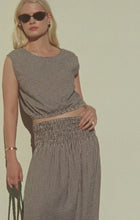 Load and play video in Gallery viewer, Merit Gingham Top
