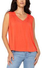 Load image into Gallery viewer, Sleeveless Shirred Detail Knit Top 25" Hps
