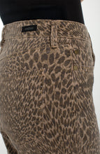 Load image into Gallery viewer, Kennedy Straight W/wide Hem
