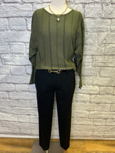 Load image into Gallery viewer, Kelsey Trouser 29" Inseam
